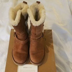 Ugg Becky boots